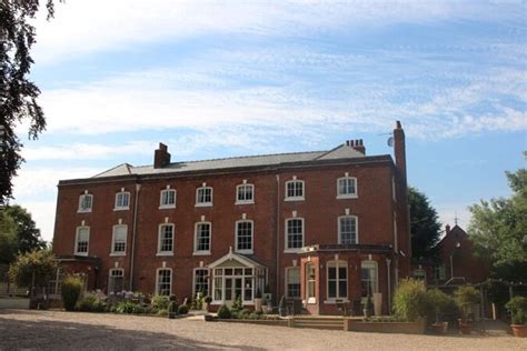 Verzon House, Ledbury, Herefordshire .
